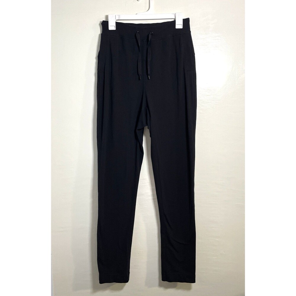 Lululemon Women's Black Straight Leg Pants Size 6 Pockets Drawstring Sporty
